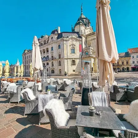 Apartment Hlavna *