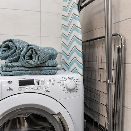 Hlavna Апартаменты Кошице